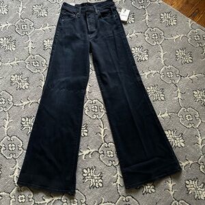 Mother The Tomcat Roller Jeans in Night in Venice wash, size 26